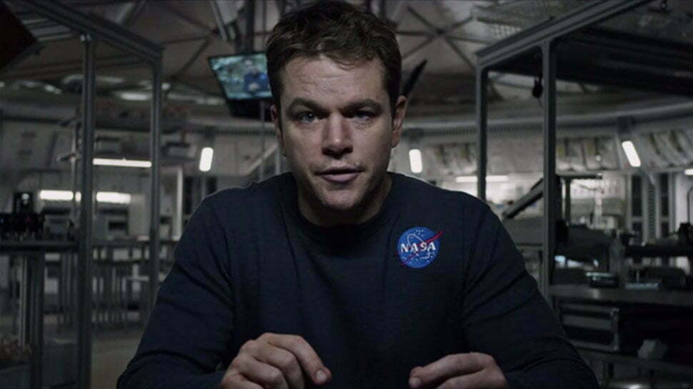 How Much Weight Did Matt Damon Lose For 'The Martian'? Thankfully, The Actor's Transformation Was Computer-Helped 30